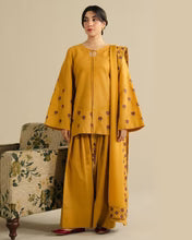 Golden Thread  3-Piece Mustard Set