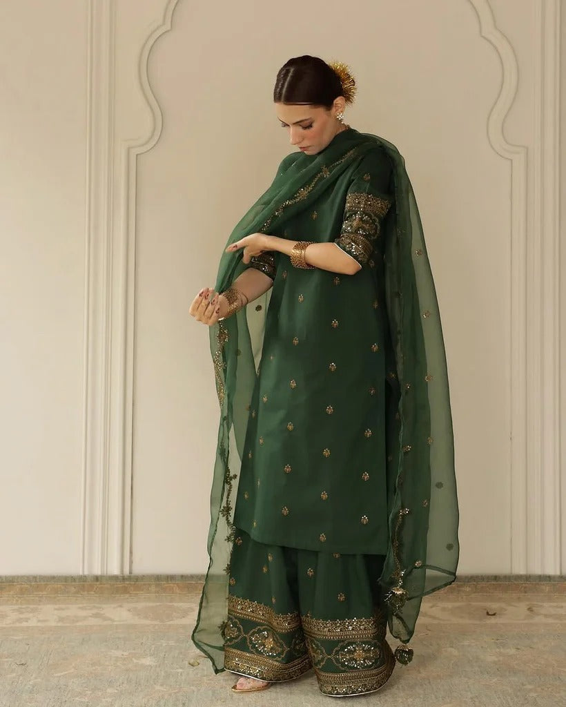 Elegant 3-Pc Ready-to-Wear Embroidered Outfit | Lyra