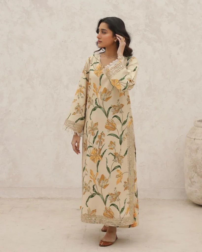 Velora Gold | Designer 2-Piece Stitched Suit
