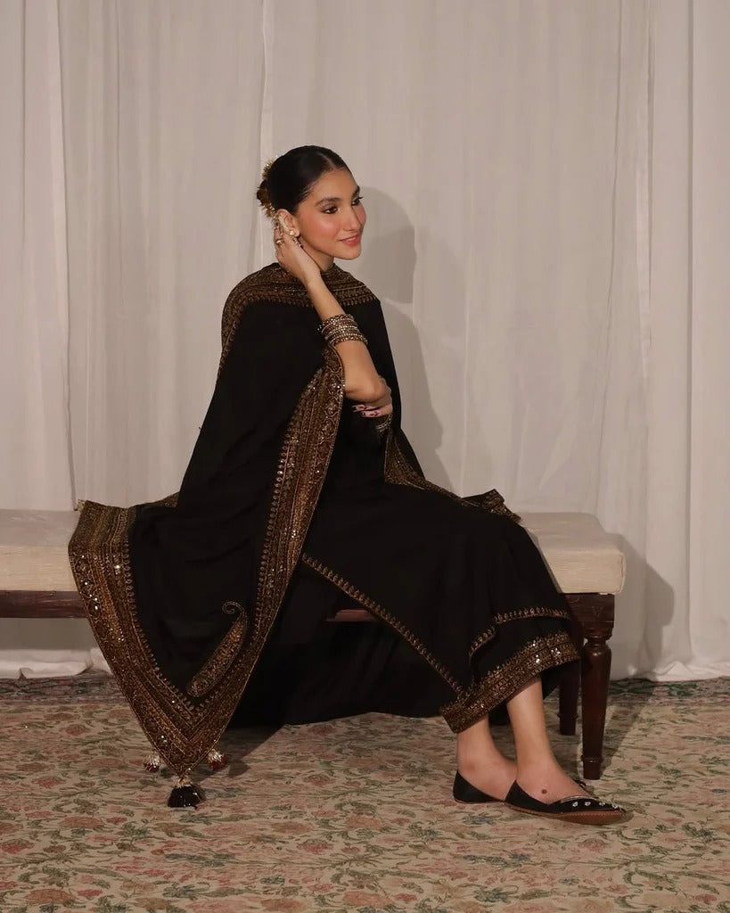 Stitched Embroidered 3-Pc Set | Velora Elegance